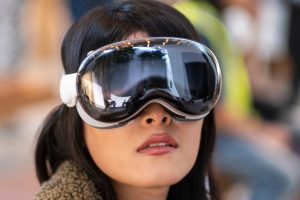 Apple corta Vision Pro. Siri también está en la mira