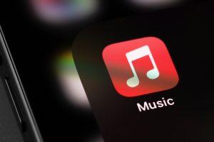 Apple Music está cambiando las reglas. No más ocultar la IA