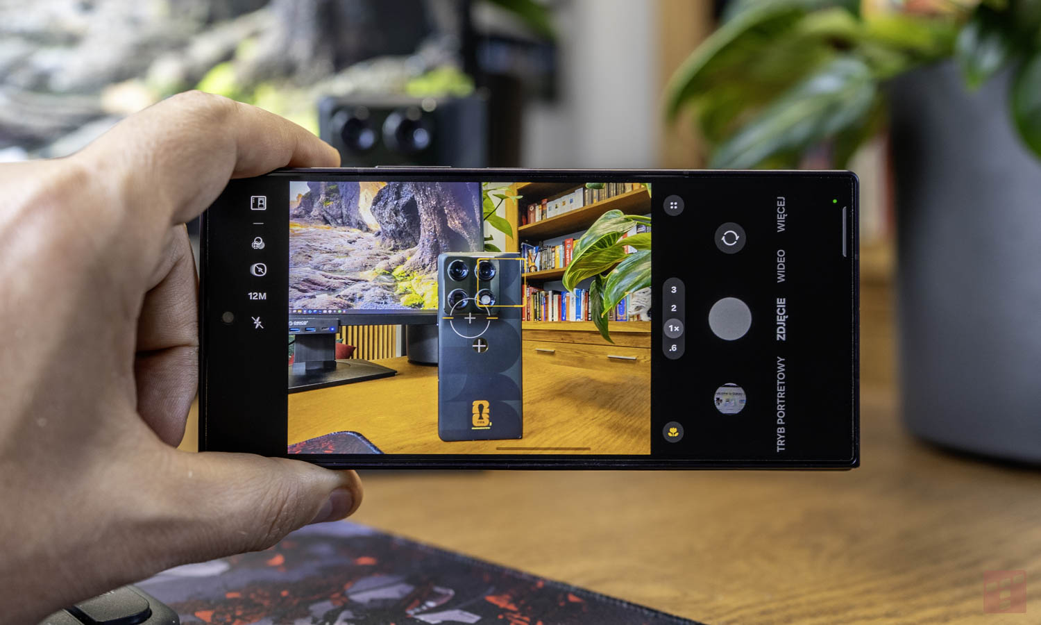 ¿Motorola volverá a avergonzar a Samsung? Doble duelo de fotos