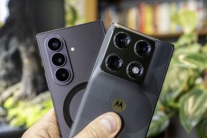 ¿Motorola volverá a avergonzar a Samsung? Doble duelo de fotos