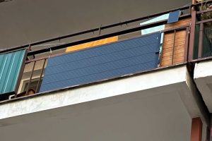 Tengo energía fotovoltaica en mi balcón desde hace 2 meses. Solo cargo mi equipo usándolo