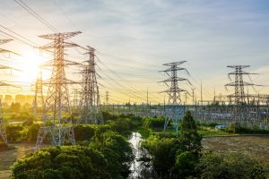 Apagaron la central eléctrica de forma remota durante 4 días. Los iraníes están jugando a los piratas informáticos.