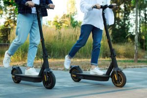 El 30% de los habitantes de las ciudades tienen miedo a los patinetes eléctricos y yo soy uno de ellos