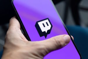 Gran polémica en Twitch. El sitio web ha habilitado esta configuración de forma predeterminada.
