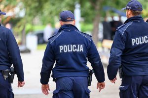 Lo compró por 150.000 PLN. Coche PLN de Alemania. Al día siguiente apareció la policía.
