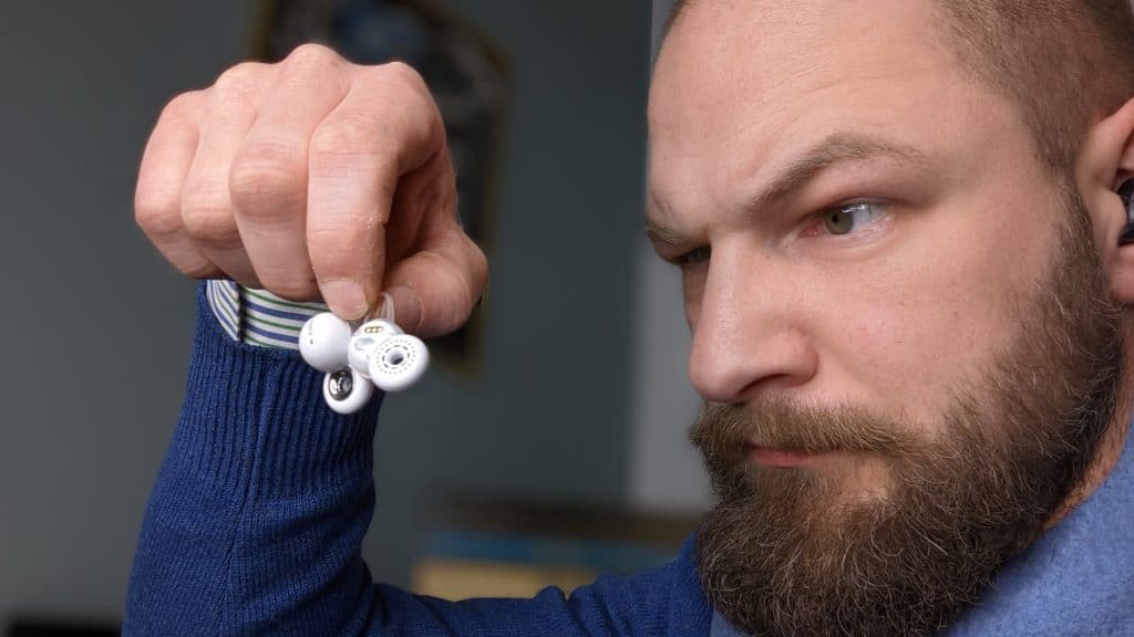 Imagen 1: Sony LinkBuds: unos auriculares que no se pueden utilizar en casi todas partes