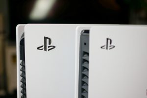 Sony está retrocediendo. Nuevas consolas con aviso de disco