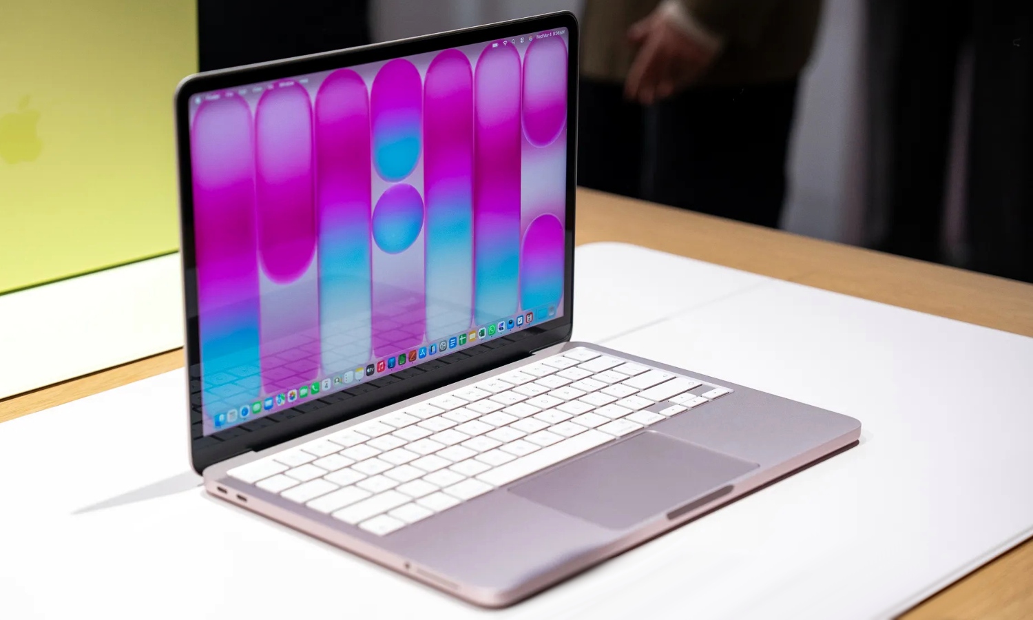 MacBook Neo, czyli laptop tymczasowy. Może się zepsuć po 58 dniach