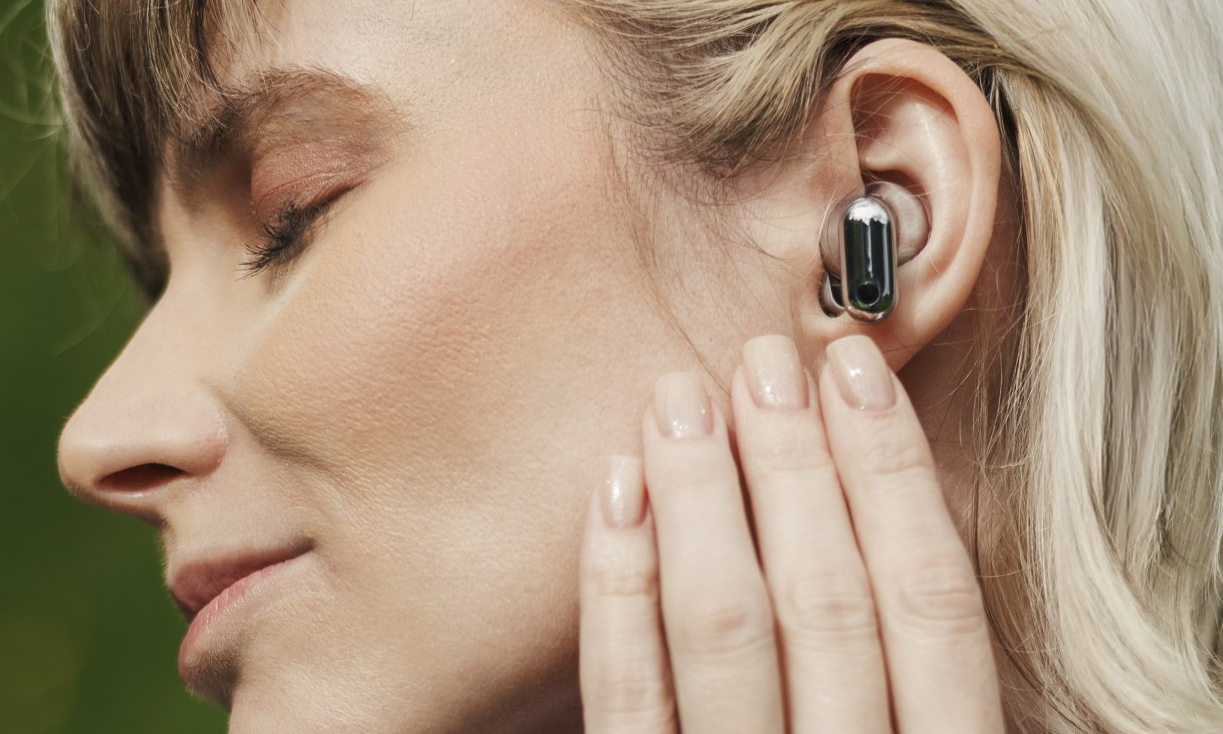 ¿Auriculares pequeños que suenan bien? Huawei FreeBuds Neo con un descuento de 100 PLN