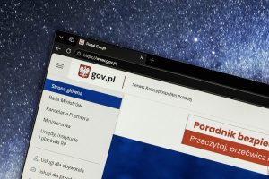 Están buscando datos de los polacos. Agencia gubernamental advierte