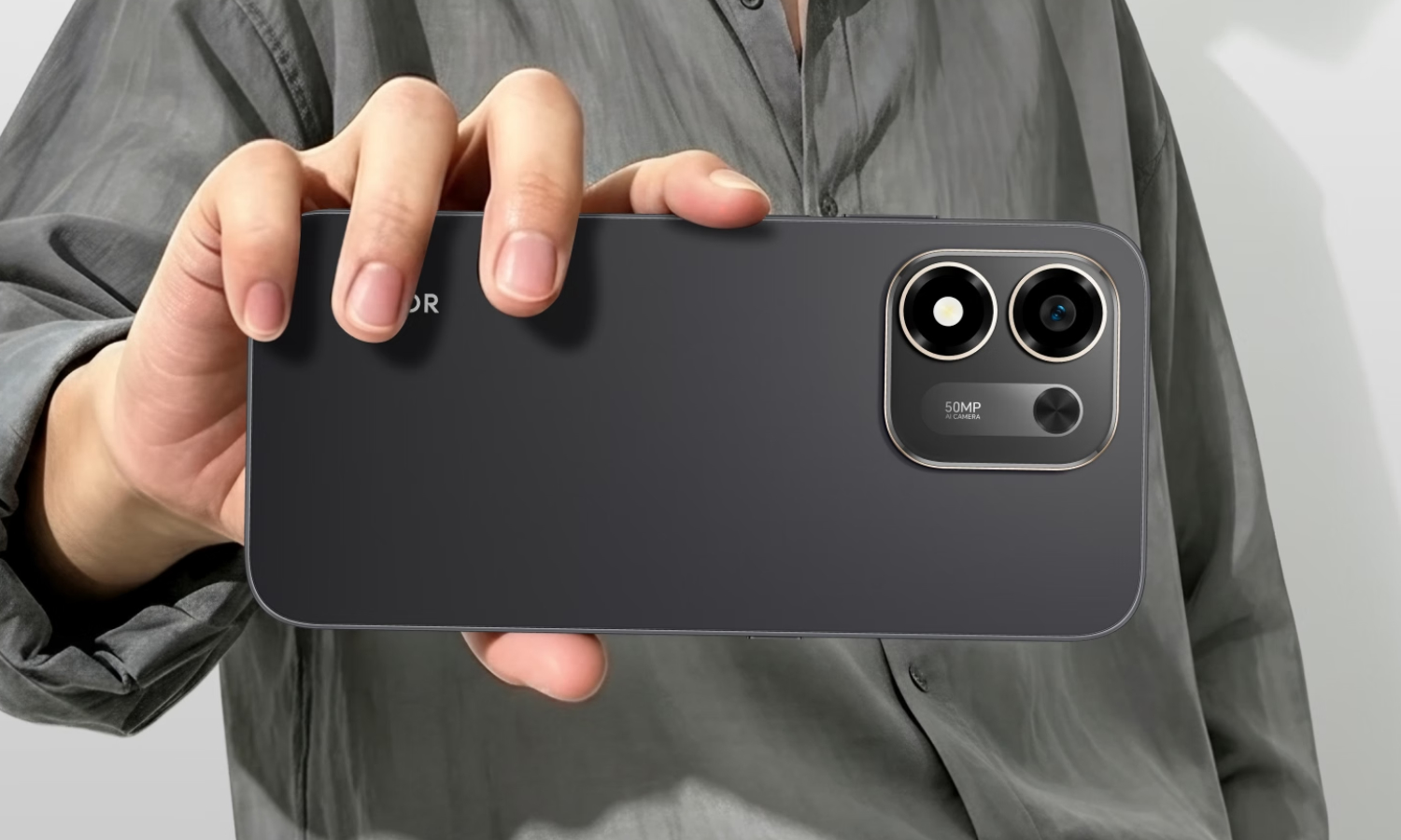 Honor Play 11 es un teléfono para polacos. batería de 8300mah
