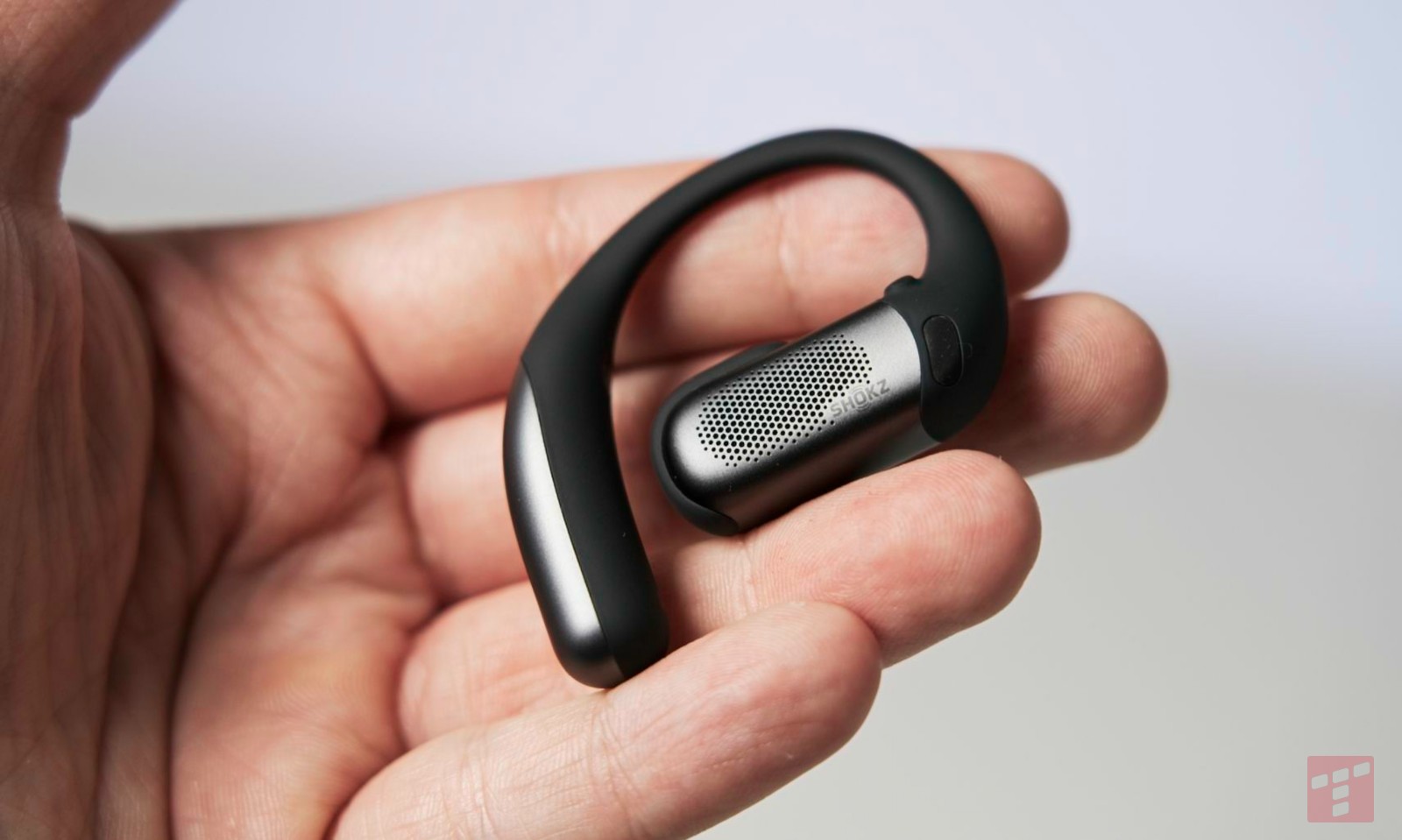 Se suponía que estos auriculares harían lo imposible. Comprobé si funcionó