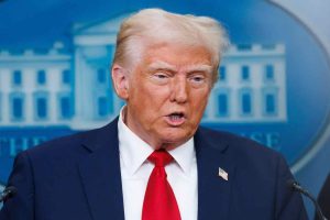 Donald Trump sorprende. Anunció el nombramiento de… un zar