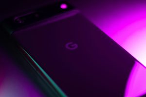 Actualización de octubre de Pixel: Google corrige tres errores molestos y se despide del Pixel 6