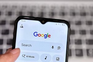 Google es mejor que los chatbots con IA. Los científicos están asombrados